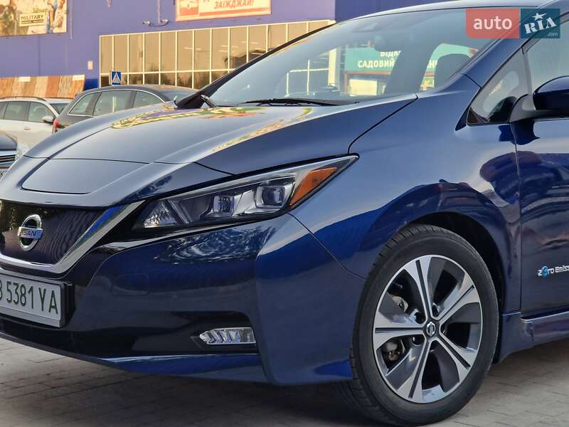 Хэтчбек Nissan Leaf 2018 в Виннице