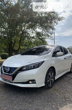 Хэтчбек Nissan Leaf 2018 в Харькове