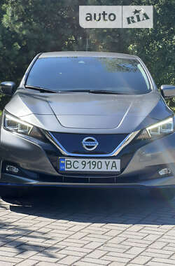 Хетчбек Nissan Leaf 2020 в Дрогобичі