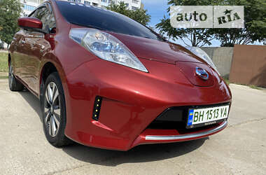 Хетчбек Nissan Leaf 2017 в Білгороді-Дністровському