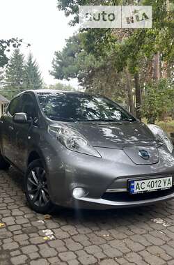 Хетчбек Nissan Leaf 2015 в Рожище