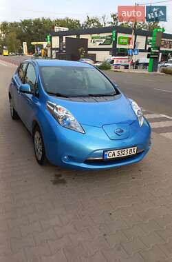 Хэтчбек Nissan Leaf 2013 в Киеве