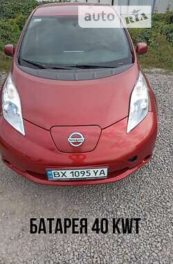 Хэтчбек Nissan Leaf 2013 в Каменец-Подольском