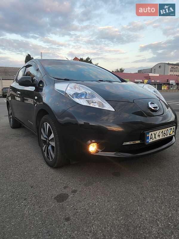 Хэтчбек Nissan Leaf 2015 в Харькове фото 15 Хэтчбек Nissan Leaf 2015 в Харькове