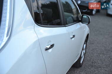 Хэтчбек Nissan Leaf 2013 в Луцке