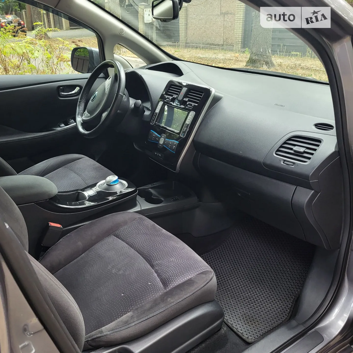 2015 Nissan Leaf - мініатюра 9