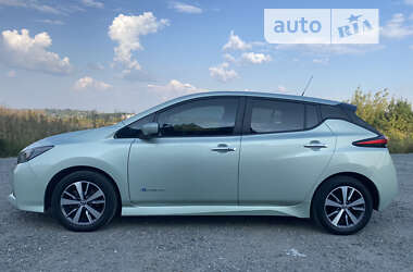 Хэтчбек Nissan Leaf 2018 в Ровно