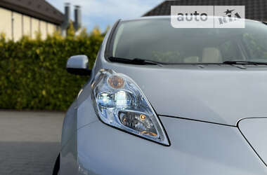 Хэтчбек Nissan Leaf 2013 в Стрые