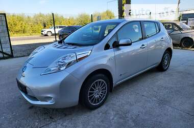 Хэтчбек Nissan Leaf 2015 в Киеве