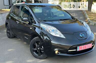 Хэтчбек Nissan Leaf 2016 в Сарнах