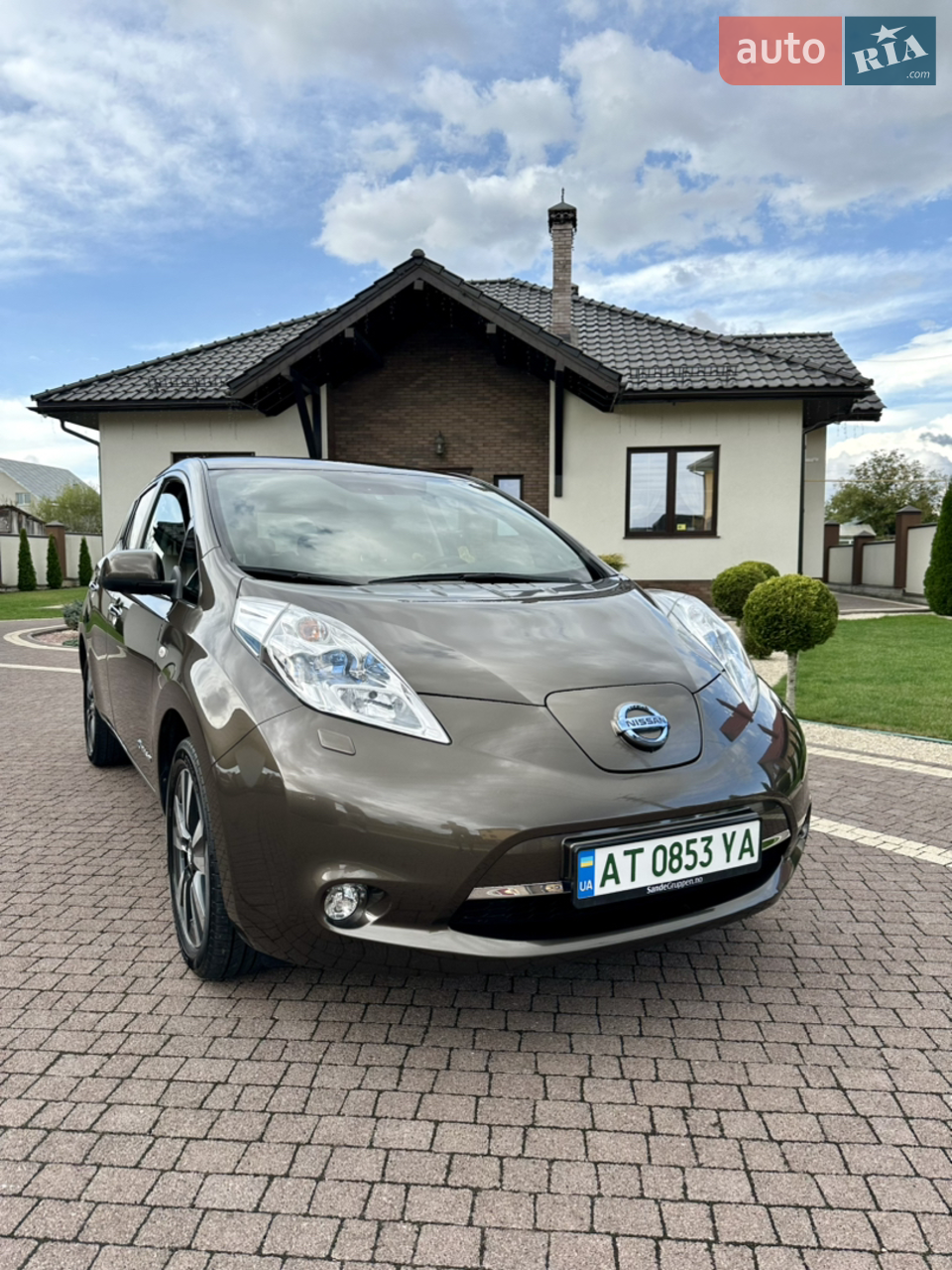 2015 Nissan Leaf - мініатюра 12