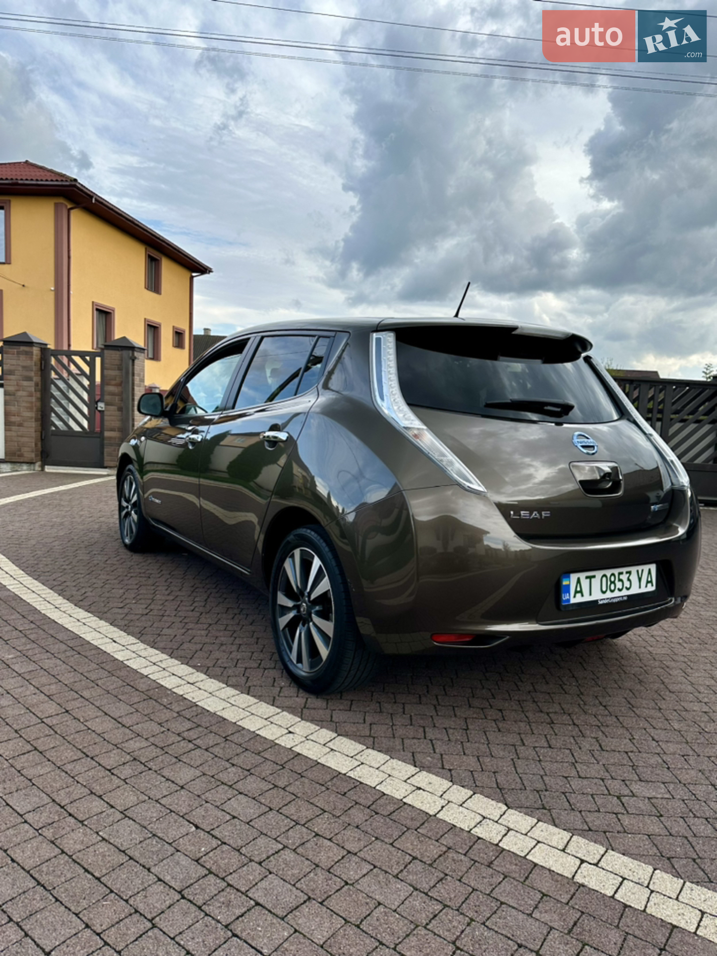 2016 Nissan Leaf - мініатюра 8