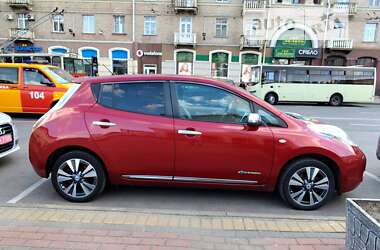 Хетчбек Nissan Leaf 2014 в Рівному