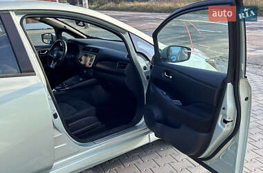 Хэтчбек Nissan Leaf 2018 в 