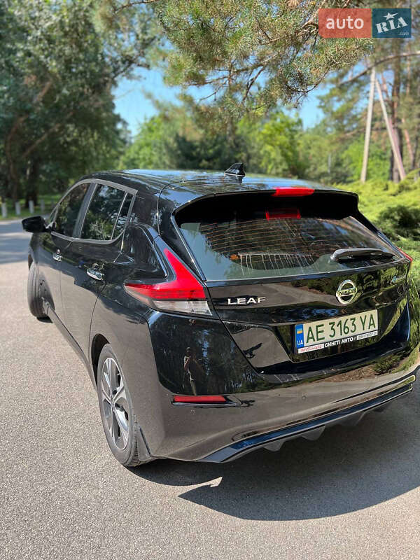 Хэтчбек Nissan Leaf 2020 в Днепре