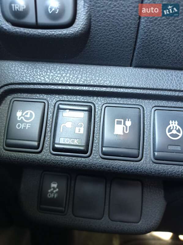 Хэтчбек Nissan Leaf 2013 в Киеве фото 18 Хэтчбек Nissan Leaf 2013 в Киеве