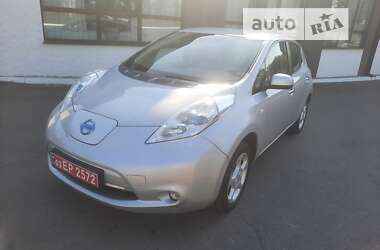 Хэтчбек Nissan Leaf 2011 в Ровно