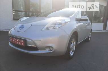 Хэтчбек Nissan Leaf 2011 в Ровно