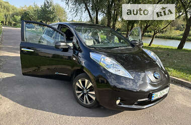 Хетчбек Nissan Leaf 2013 в Рівному