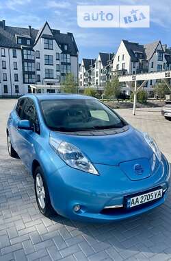 Хэтчбек Nissan Leaf 2012 в Киеве