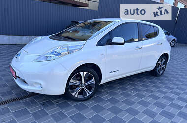 Хетчбек Nissan Leaf 2014 в Хмельницькому