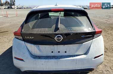 Хетчбек Nissan Leaf 2022 в 