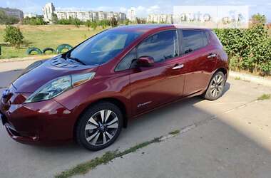 Хетчбек Nissan Leaf 2016 в Херсоні