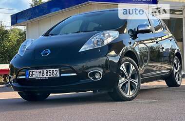 Хетчбек Nissan Leaf 2015 в Житомирі