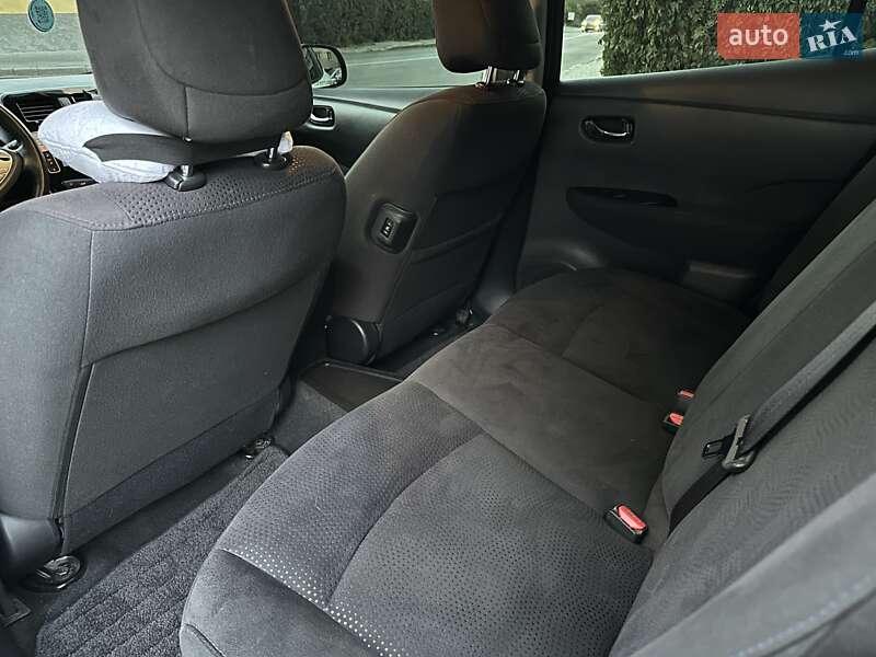 Хэтчбек Nissan Leaf 2013 в Виннице