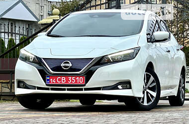 Хэтчбек Nissan Leaf 2020 в Самборе