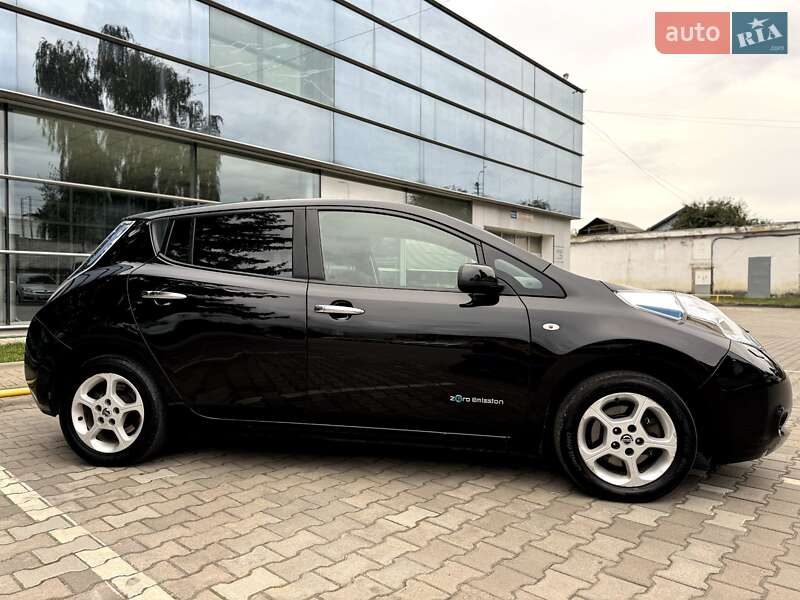 Хэтчбек Nissan Leaf 2017 в Дубровице фото 27 Хэтчбек Nissan Leaf 2017 в Дубровице