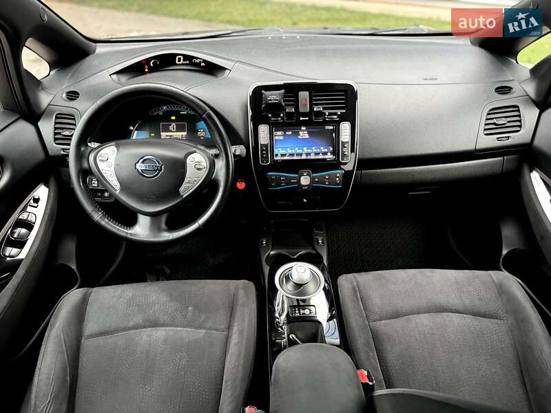 Хэтчбек Nissan Leaf 2017 в Дубровице фото 45 Хэтчбек Nissan Leaf 2017 в Дубровице