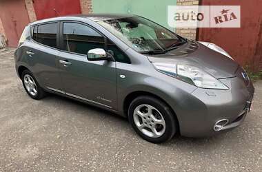 Хетчбек Nissan Leaf 2014 в Рівному