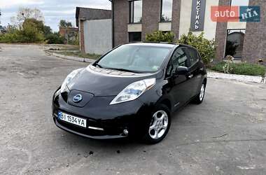 Хэтчбек Nissan Leaf 2014 в Лубнах