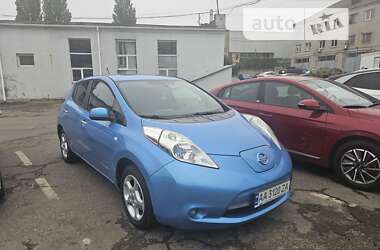 Хетчбек Nissan Leaf 2013 в Києві