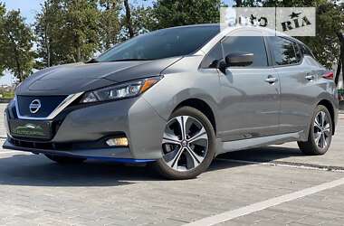 Хэтчбек Nissan Leaf 2020 в Киеве