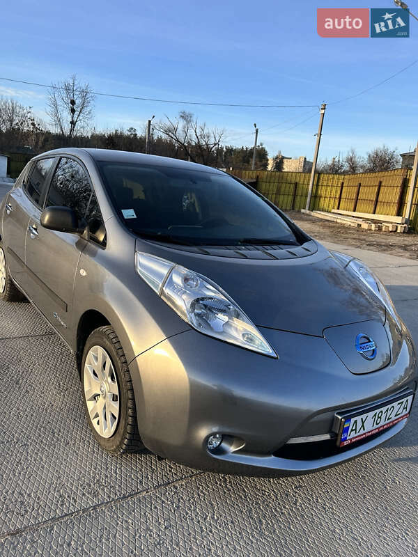 Хетчбек Nissan Leaf 2016 в Харкові