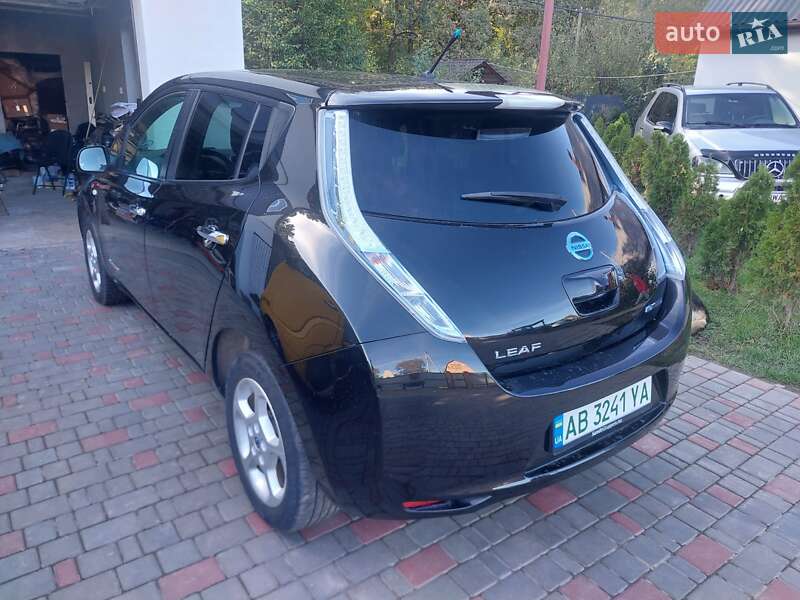 Хетчбек Nissan Leaf 2014 в Вінниці