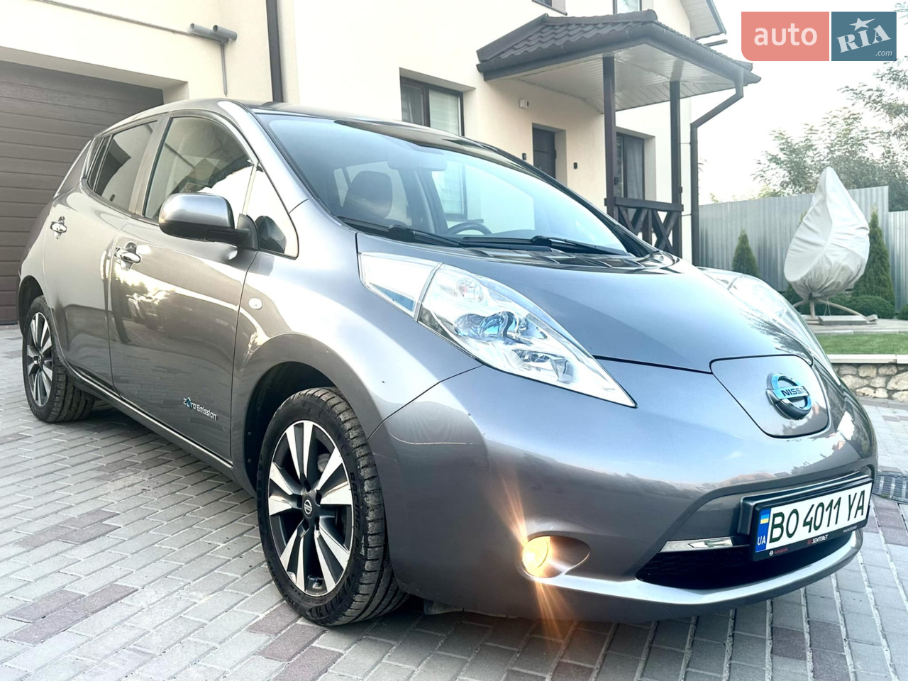 2014 Nissan Leaf - мініатюра 11