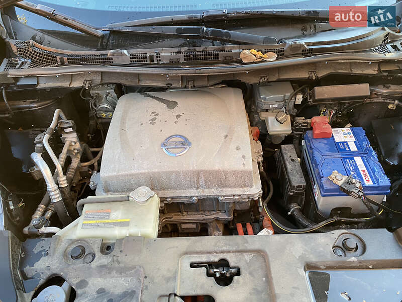 Хетчбек Nissan Leaf 2013 в Богородчанах