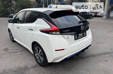 Хетчбек Nissan Leaf 2018 в Одесі