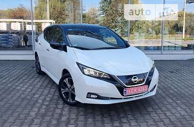 Хэтчбек Nissan Leaf 2021 в Черновцах