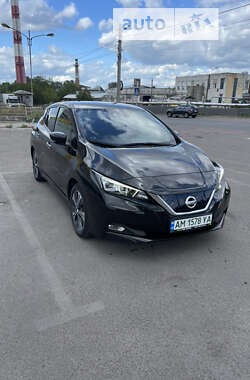 Хэтчбек Nissan Leaf 2018 в Житомире