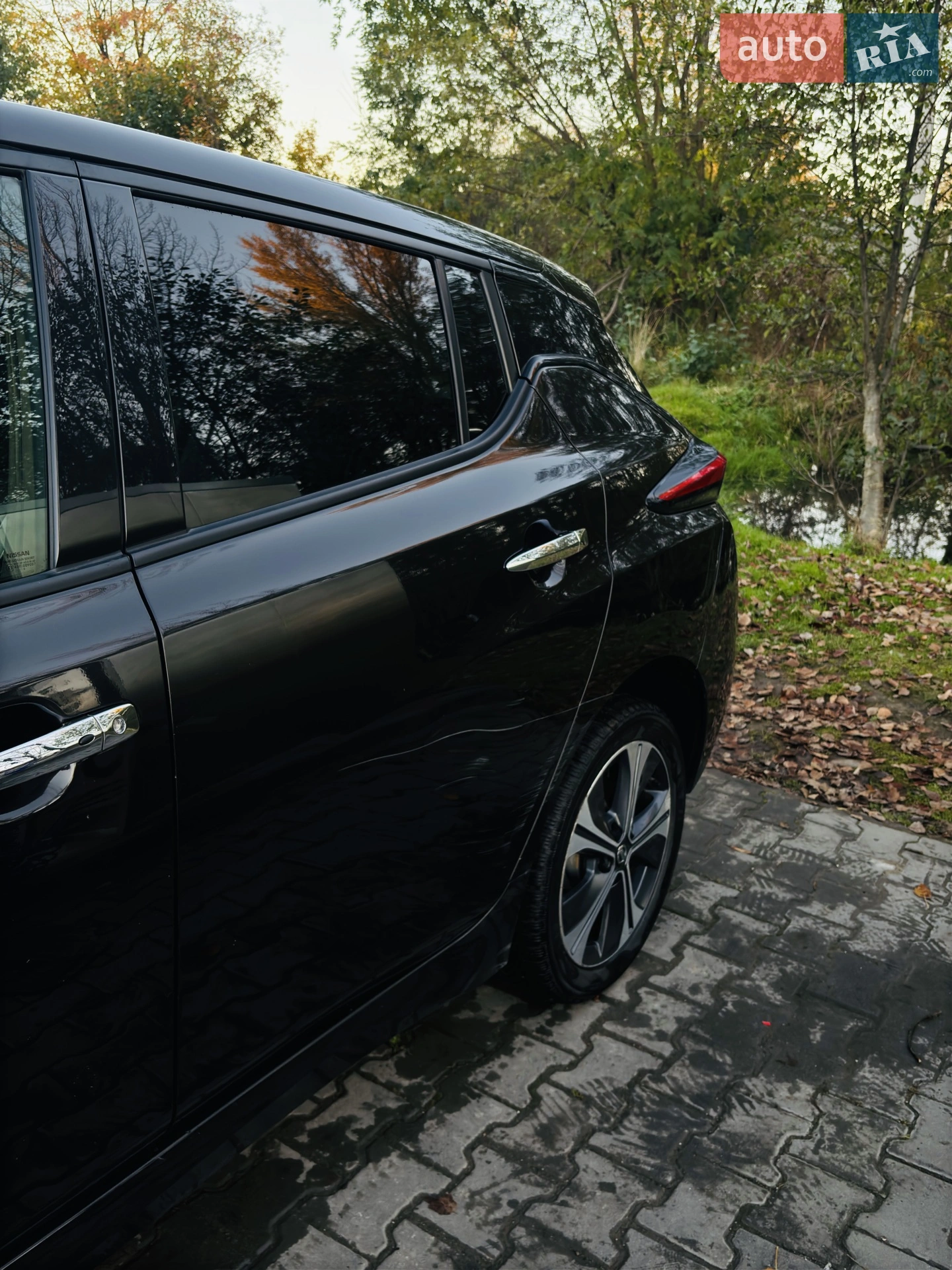 2018 Nissan Leaf - мініатюра 10