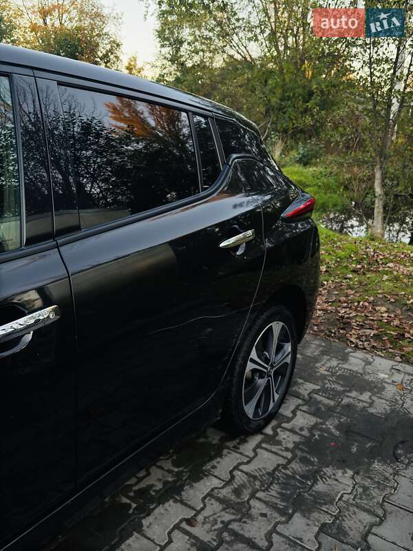 Хэтчбек Nissan Leaf 2018 в Бориславе