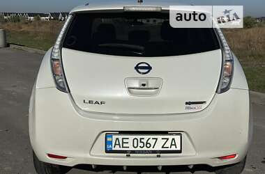 Хэтчбек Nissan Leaf 2014 в Днепре