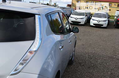 Хетчбек Nissan Leaf 2013 в Луцьку