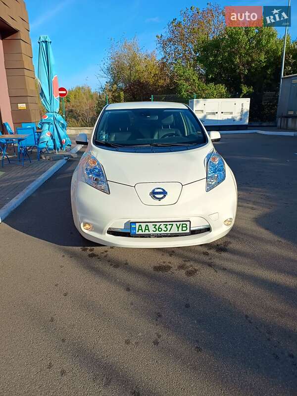Nissan Leaf 2014