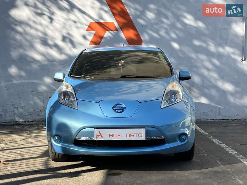 Хэтчбек Nissan Leaf 2014 в Одессе