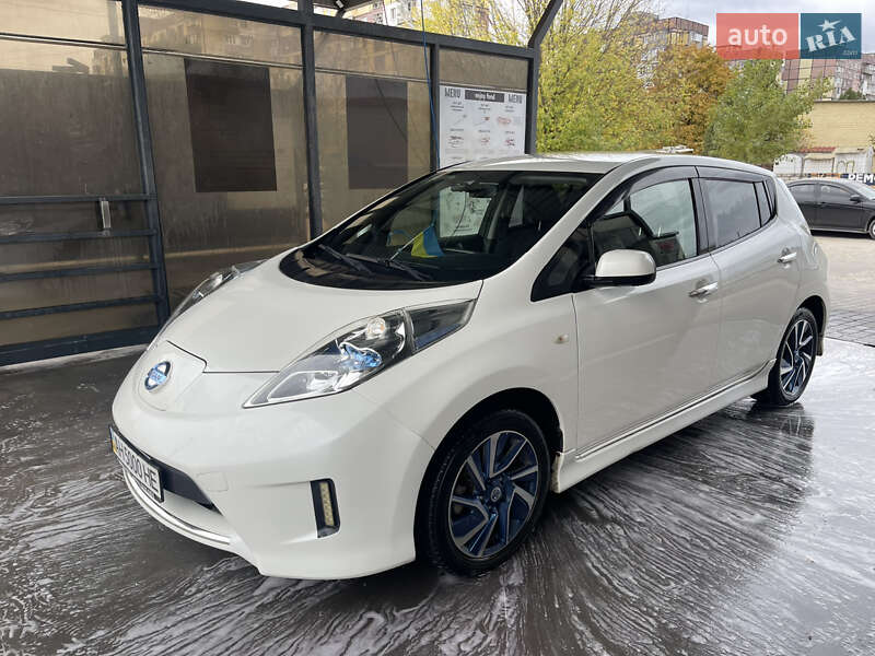 Nissan Leaf 2015